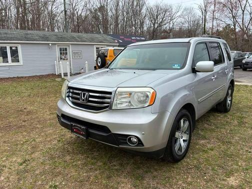 Silver 2012 Honda Pilot Touring