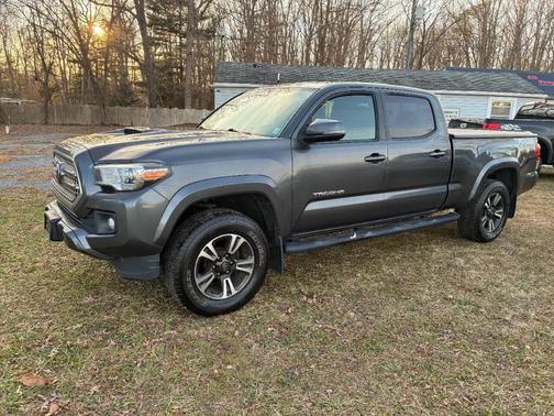 2017 Toyota Tacoma TRD Sport