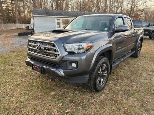 2017 Toyota Tacoma TRD Sport