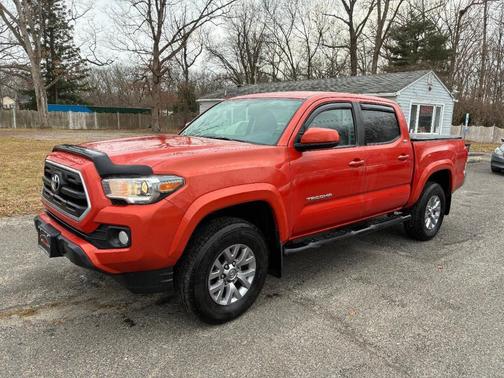 2017 Toyota Tacoma SR5