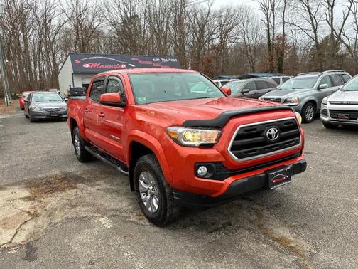 2017 Toyota Tacoma SR5