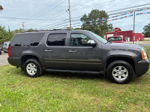 2011 GMC Yukon XL 1500 SLT
