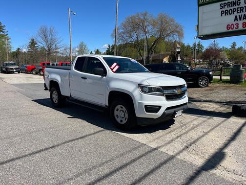 Summit White 2015 Chevrolet Colorado WT