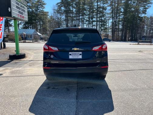 Midnight Blue Metallic 2020 Chevrolet Equinox LS
