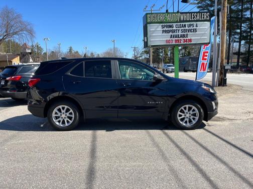 Midnight Blue Metallic 2020 Chevrolet Equinox LS