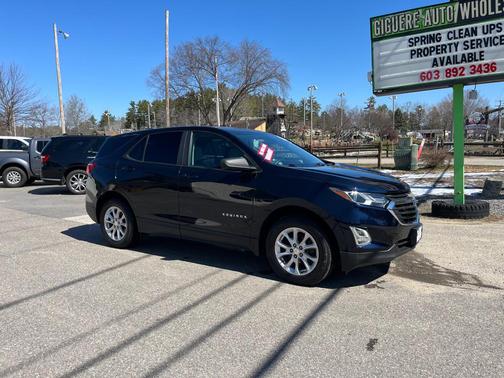 Midnight Blue Metallic 2020 Chevrolet Equinox LS