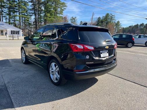 Mosaic Black Metallic 2021 Chevrolet Equinox Premier w/1LZ