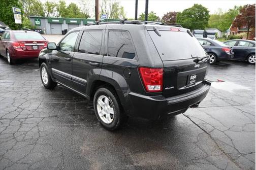 2005 Jeep Grand Cherokee Laredo
