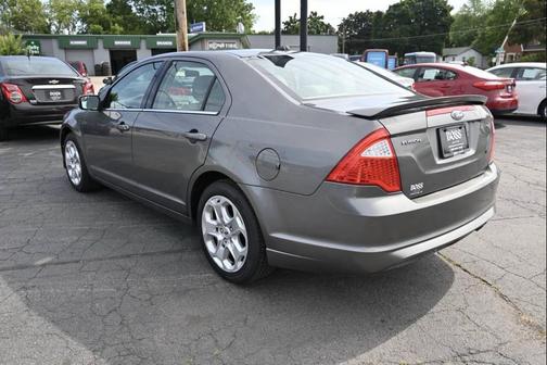 2011 Ford Fusion SE