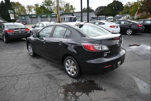 2013 Mazda Mazda3 i SV