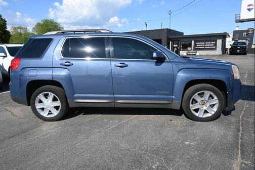Blue 2012 GMC Terrain SLE-2