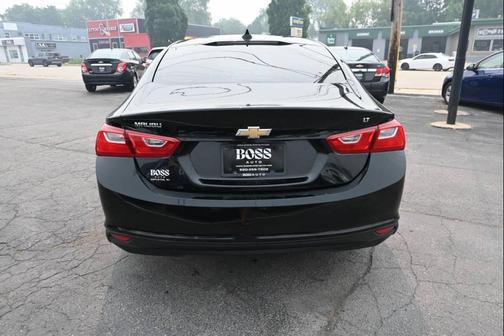 Black 2018 Chevrolet Malibu LT