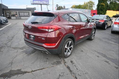 2016 Hyundai TUCSON Sport