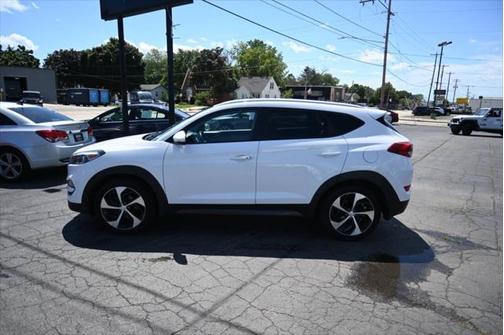 2016 Hyundai TUCSON Sport