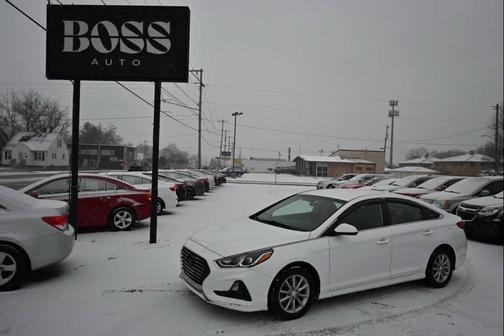 2018 Hyundai SONATA SE