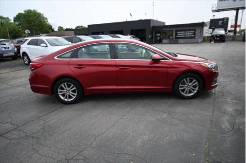 2015 Hyundai SONATA SE