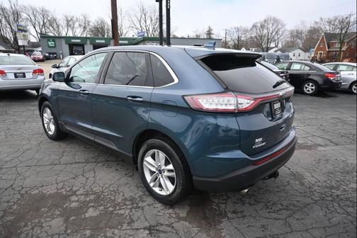 Blue 2016 Ford Edge SEL