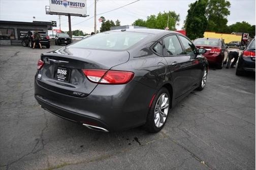 2015 Chrysler 200 S