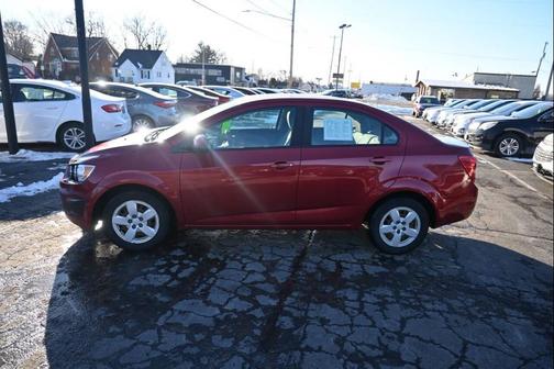 2013 Chevrolet Sonic LS
