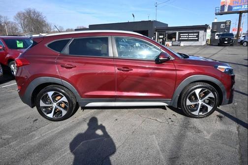 2017 Hyundai TUCSON Sport