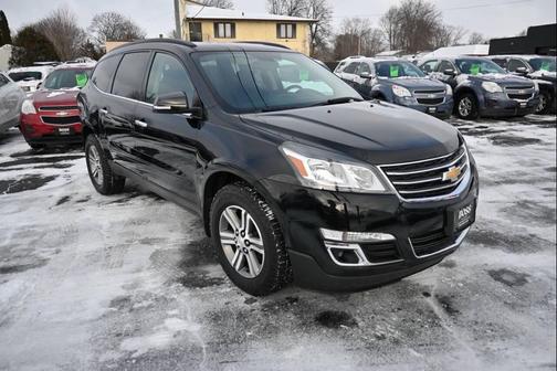 2017 Chevrolet Traverse 2LT