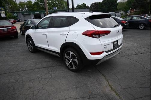 2017 Hyundai TUCSON Sport