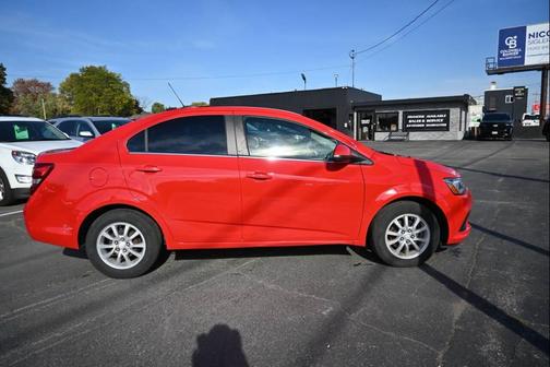 2019 Chevrolet Sonic LT