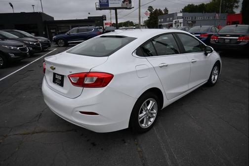 2016 Chevrolet Cruze LT Auto