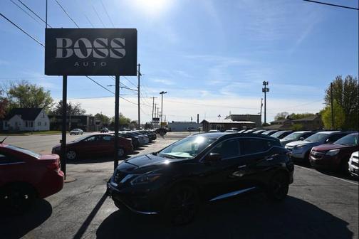 Black 2018 Nissan Murano SV
