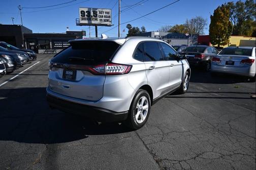 2015 Ford Edge SE