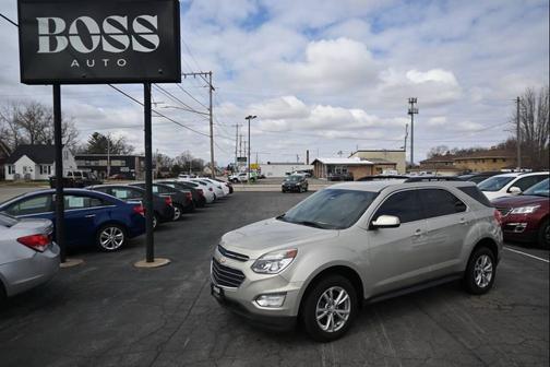 Gold 2016 Chevrolet Equinox LT