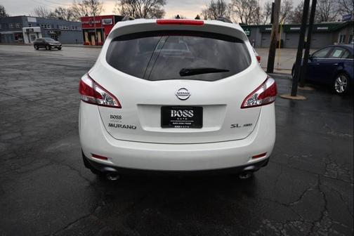 White 2014 Nissan Murano SL