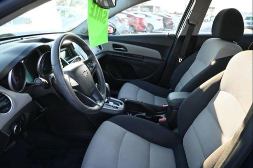 2014 Chevrolet Cruze LS