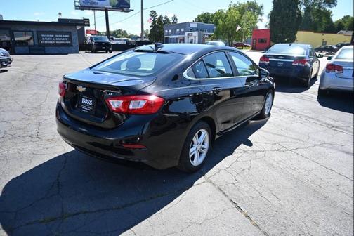 2016 Chevrolet Cruze LT Auto