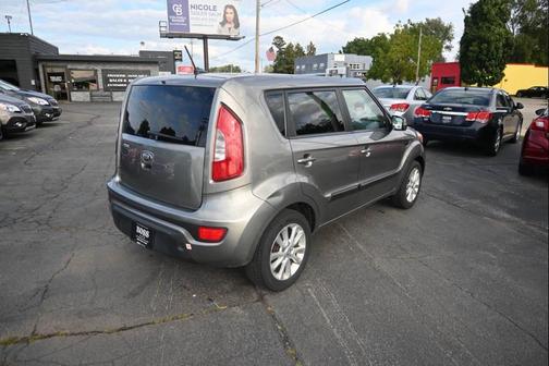 2013 Kia Soul +