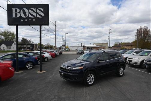 Blue 2016 Jeep Cherokee Latitude