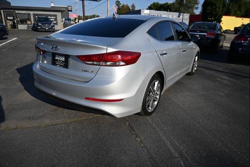 2017 Hyundai ELANTRA Limited