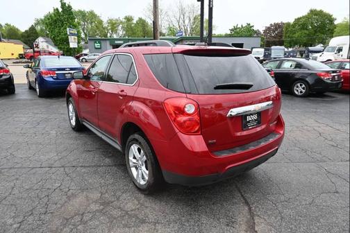 Red 2015 Chevrolet Equinox 2LT