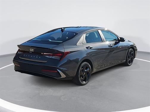 2026 Hyundai ELANTRA Sport