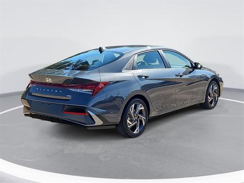 2026 Hyundai ELANTRA HEV Limited