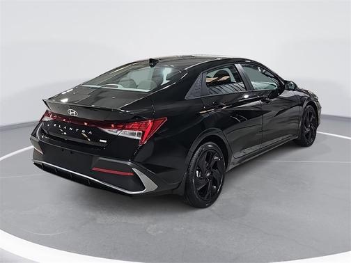 2026 Hyundai ELANTRA HEV SEL Sport