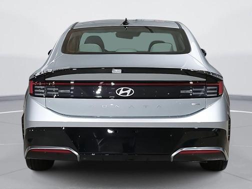 2026 Hyundai SONATA SEL