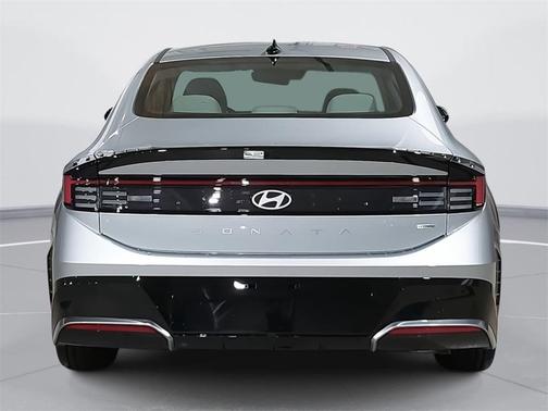 2026 Hyundai SONATA SEL