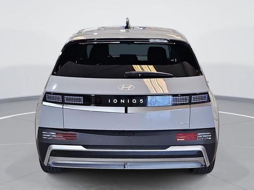 Cyber Gray 2026 Hyundai IONIQ 5 SE