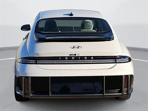 2025 Hyundai IONIQ 6 SEL