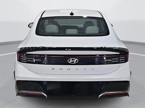 2026 Hyundai SONATA SEL
