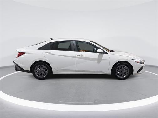 2024 Hyundai ELANTRA HEV Blue