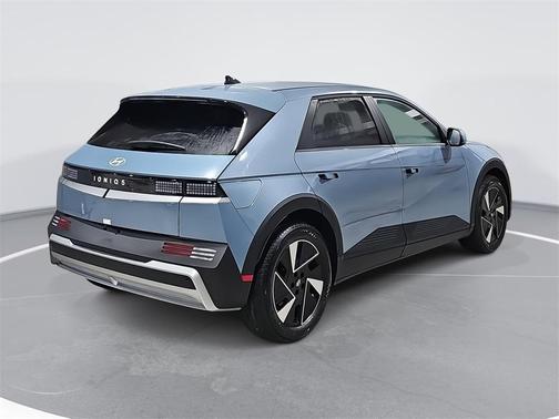 2026 Hyundai IONIQ 5 SE