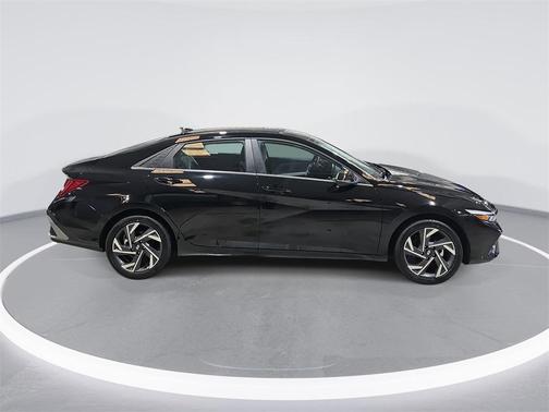 2026 Hyundai ELANTRA HEV Limited