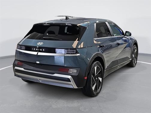 2026 Hyundai IONIQ 5 SE Standard Range